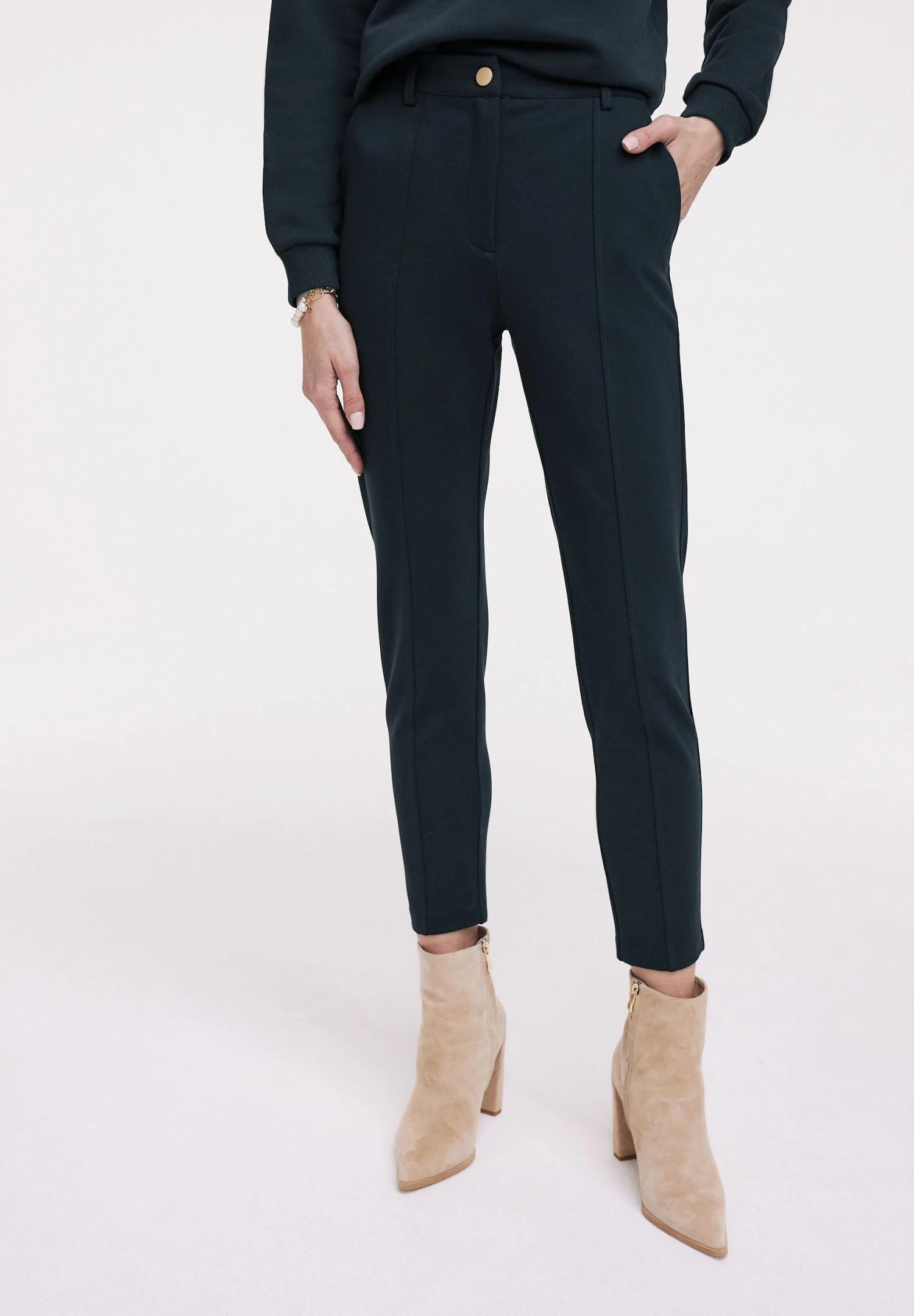 Weekend Dreamer - Chino - Navy 1 Weekend Dreamer - Chino - Navy