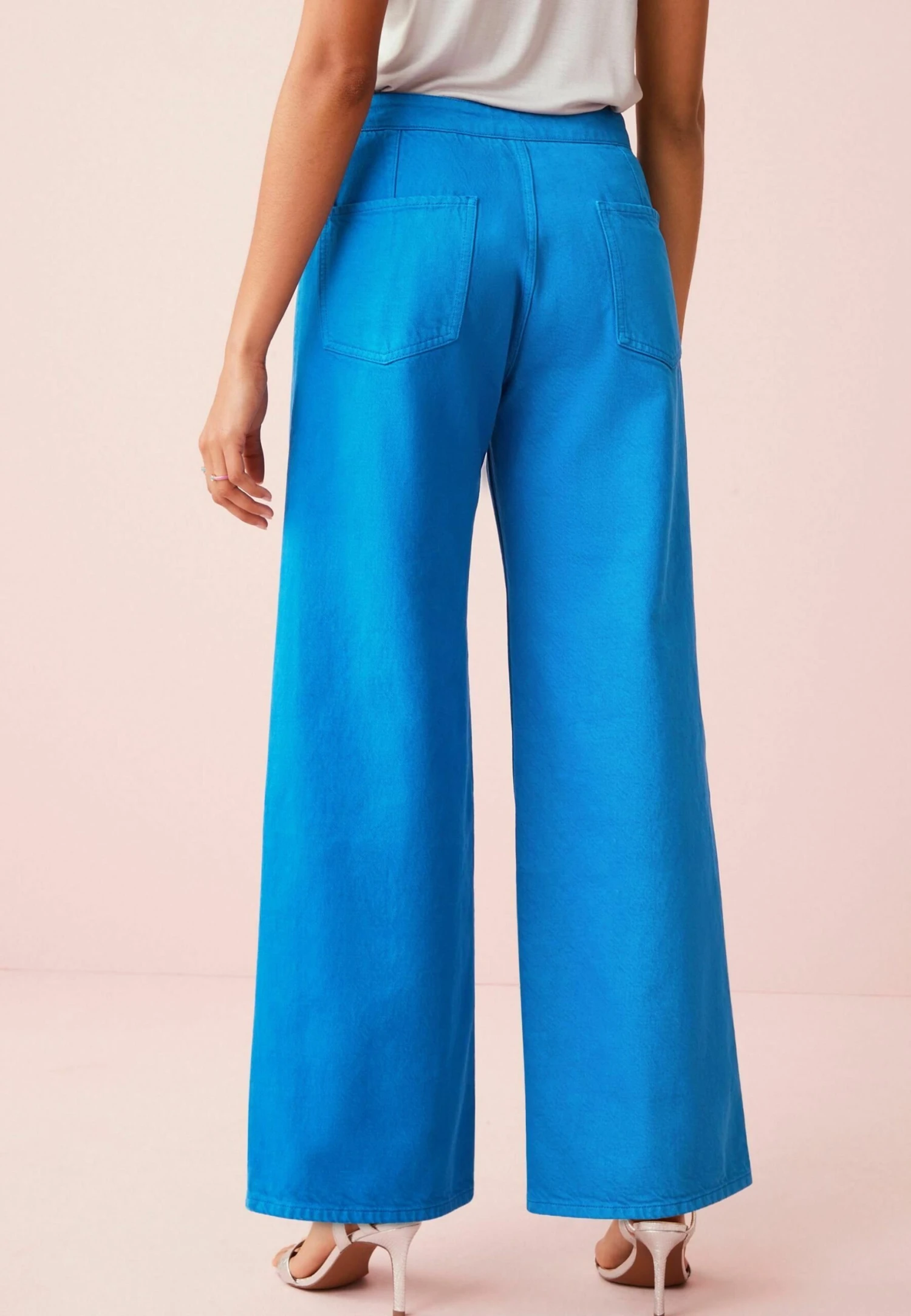 Next Gold Button Detail Standard - Flared Jeans - Blue 2 Next Gold Button Detail Standard - Flared Jeans - Blue - Afbeelding 2