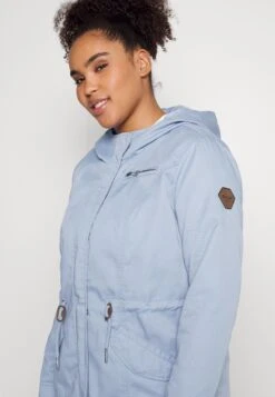 ONLY CARMAKOMA Carlorca Spring - Parka - Blue Blizzard 9 ONLY CARMAKOMA Carlorca Spring - Parka - Blue Blizzard -Only Mode Winkel 559dcb372a534d2f8f7dd8861d1606c2