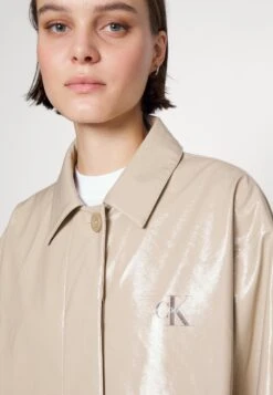 Calvin Klein Jeans Mantel - Travertine -Only Mode Winkel 5634e11e9830448fa765fb1e71048204