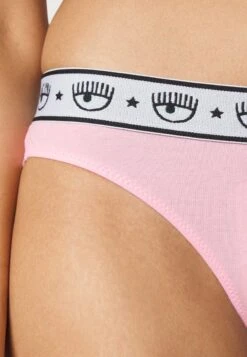 Chiara Ferragni Brazilian Brief 2 Pack - Slip - Fantasy Print Pink -Only Mode Winkel 572fc228884b45cb8f4e41065f80713a