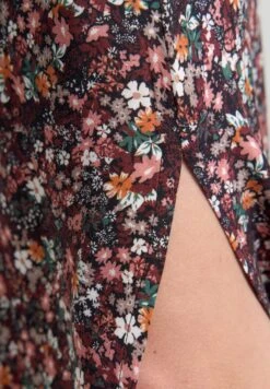 BIG STAR Rock Peri - Maxirok - Multi 9 BIG STAR Rock Peri - Maxirok - Multi -Only Mode Winkel 58c6031181d84ab393b286802e4ad946