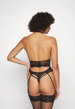 High Neck - Body - Black -Only Mode Winkel 5981d7644bc44e00ab44c29222a42bf2