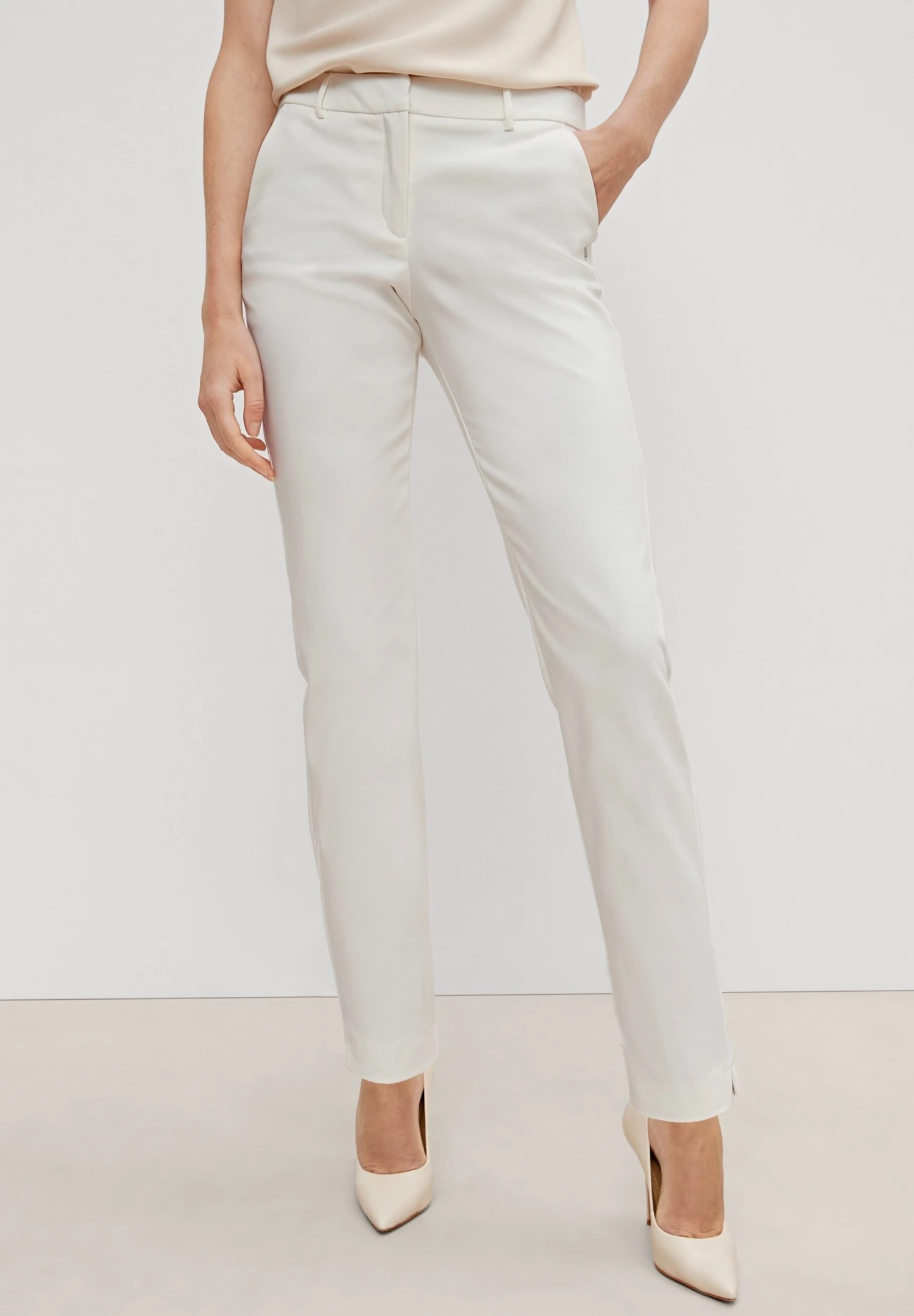 Comma Chino - Weiß 1 Comma Chino - Weiß