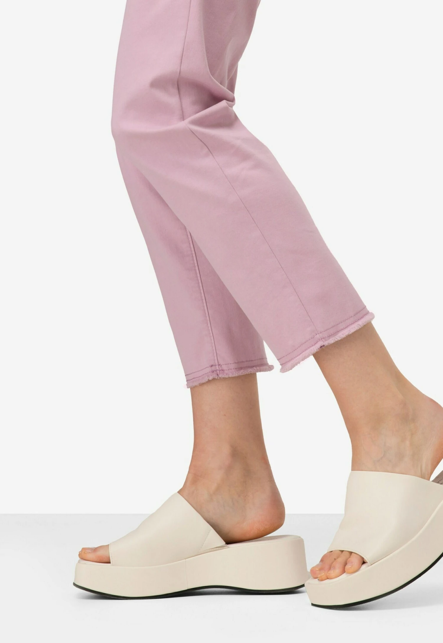 7/8 Julia Schmale Passform 4-Pocket Saum - Slim Fit Jeans - Oudroze 5 7/8 Julia Schmale Passform 4-Pocket Saum - Slim Fit Jeans - Oudroze - Afbeelding 5