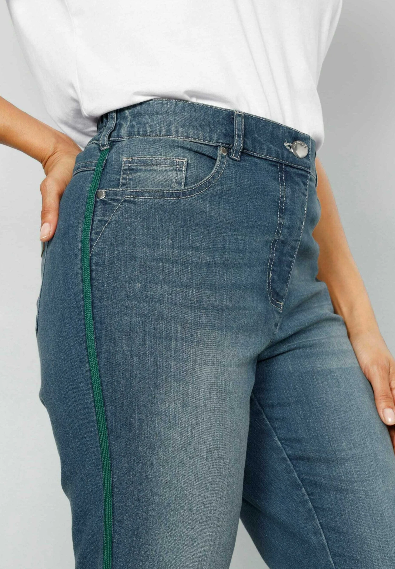 Slim Fit Jeans - Blue Bleached 6 Slim Fit Jeans - Blue Bleached - Afbeelding 6