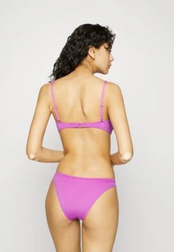 Billabong Sol Searcher Hike - Bikinibroekje - Bright Orchid -Only Mode Winkel 5c94804ef1544e32b8ea485b85409d66