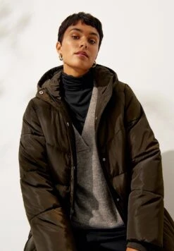 Franny - Winterjas - Braun -Only Mode Winkel 5e1a22149a2b404fb183e91182abc12e