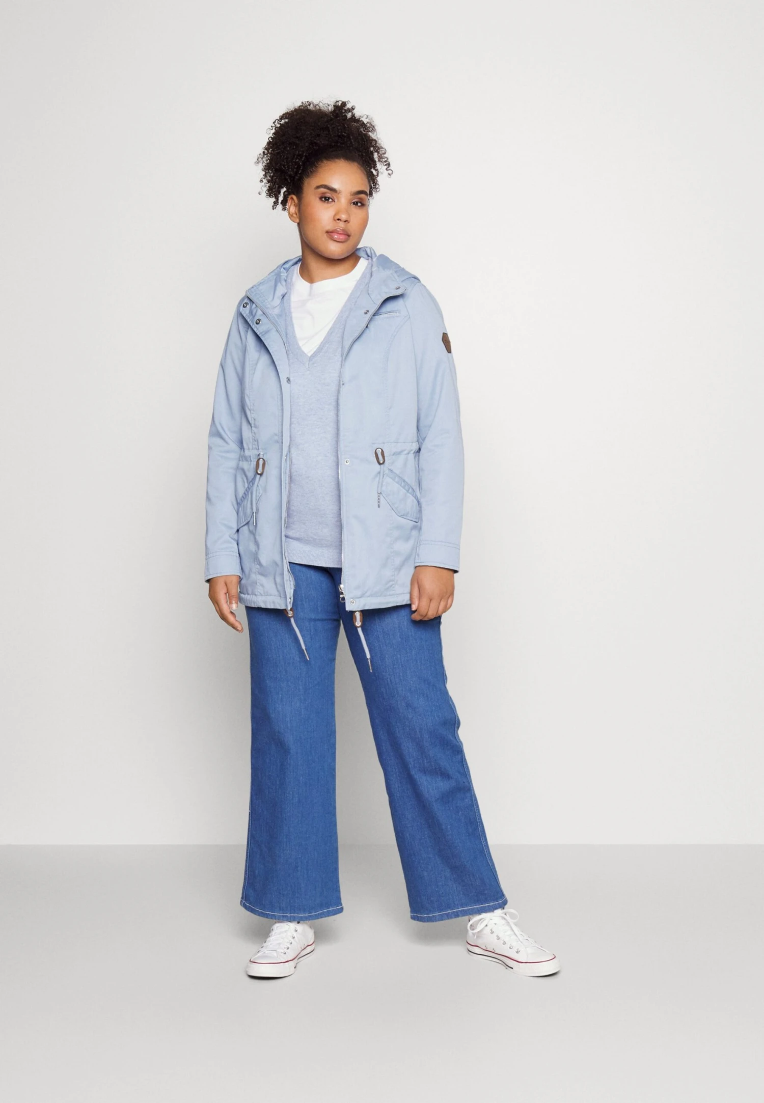 ONLY CARMAKOMA Carlorca Spring - Parka - Blue Blizzard 2 ONLY CARMAKOMA Carlorca Spring - Parka - Blue Blizzard - Afbeelding 2