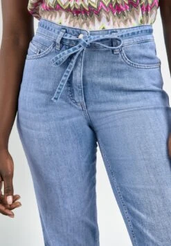 Straight Leg Jeans - Blau Denim Mit Use 10 Straight Leg Jeans - Blau Denim Mit Use -Only Mode Winkel 5f6a8212c4ad4dc68c96229b1f95fe6a