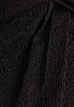 Zebra Jacquard - Wikkelrok - Black -Only Mode Winkel 5f9437e9c6404f7dbdacb68645b2bd16