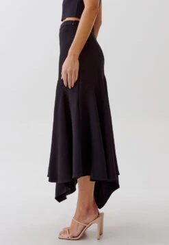 Tussah Lorie - Maxirok - Black 9 Tussah Lorie - Maxirok - Black -Only Mode Winkel 5fa7d6a272074cb987631f3190ef83b6