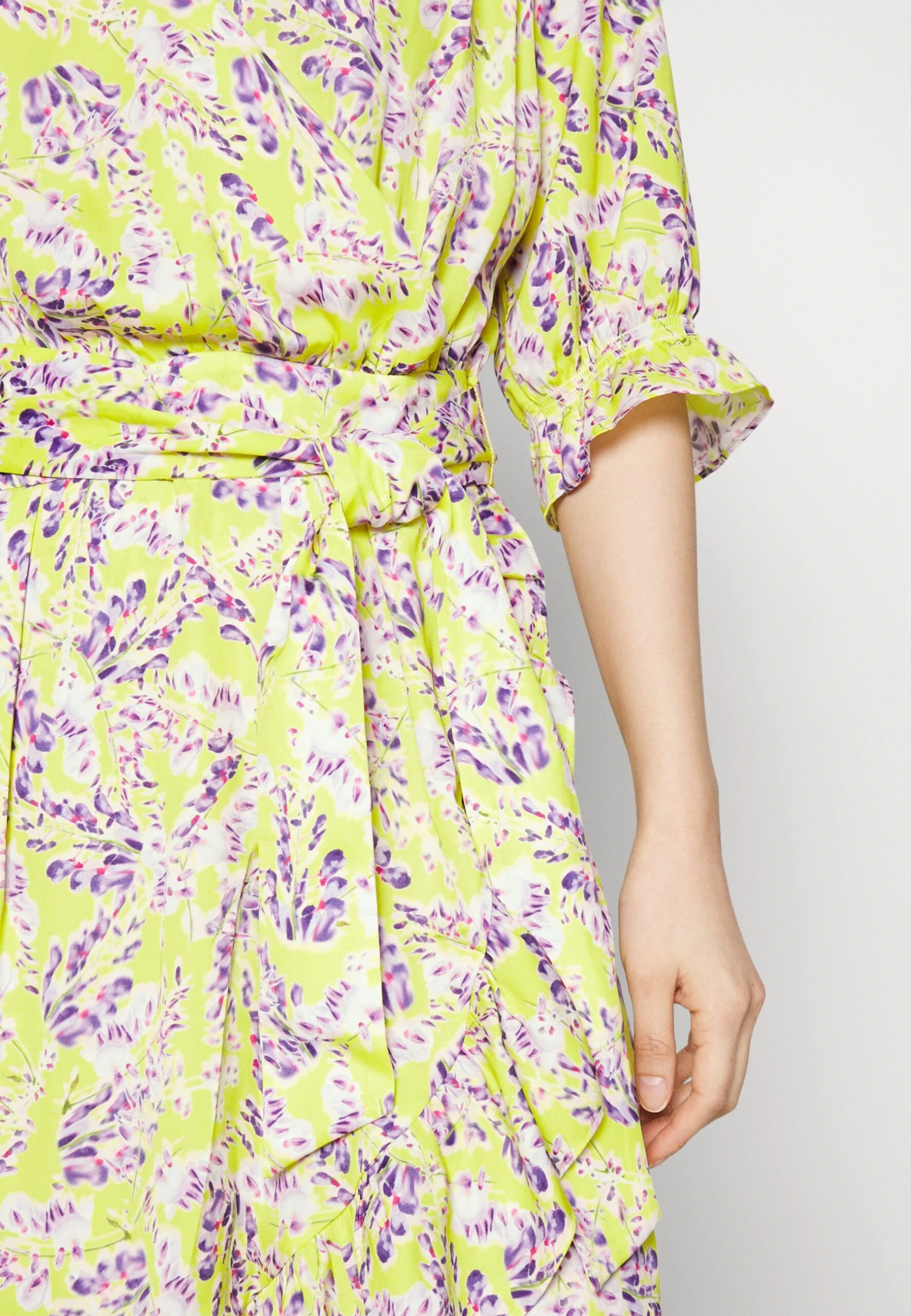 MARC CAIN Cocktailjurk - Lemon Green 7 MARC CAIN Cocktailjurk - Lemon Green - Afbeelding 7