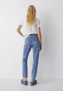 PULL & BEAR Ripped- Straight Leg Jeans - Blue Denim 9 PULL & BEAR Ripped- Straight Leg Jeans - Blue Denim -Only Mode Winkel 5ffa66e3542343ef905e4315e2397a99
