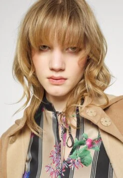 MAX & Co. Egadi - Jurk - Beige 10 MAX & Co. Egadi - Jurk - Beige -Only Mode Winkel 63412d9414b0480ab86d355ee606e780