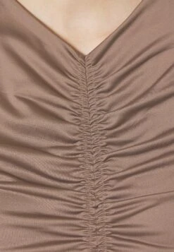 Abercrombie & Fitch Bare Ruched- T-Shirt Basic - Deep Taupe 9 Abercrombie & Fitch Bare Ruched- T-Shirt Basic - Deep Taupe -Only Mode Winkel 6381bd138c054263bdf9bb28e5bcb97f