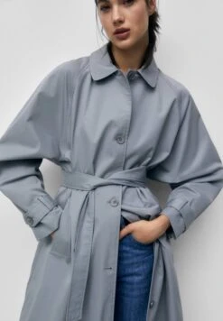 PULL & BEAR Oversized - Trenchcoat - Stone Blue Denim 10 PULL & BEAR Oversized - Trenchcoat - Stone Blue Denim -Only Mode Winkel 63a4fe7b37c54c839b42cf08c3aa4b04
