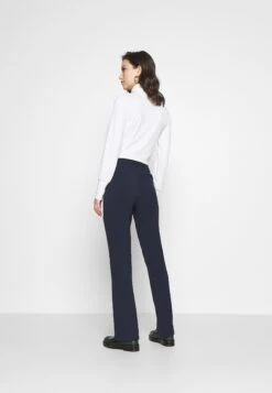 Moves Luni Dressed Pant - Broek - Dark Blue 7 Moves Luni Dressed Pant - Broek - Dark Blue -Only Mode Winkel 656b471063514842a3921dc3ae1ff318