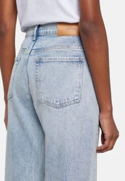 7 For All Mankind Tess - Flared Jeans - Light Blue -Only Mode Winkel 65edb49d5fab4c5f88a2368451d1357e