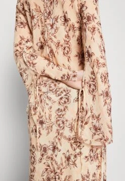 BEC + BRIDGE Floria Maxi Dress - Galajurk - Sand -Only Mode Winkel 675b01d08c564c26930d4957b0ff2df7