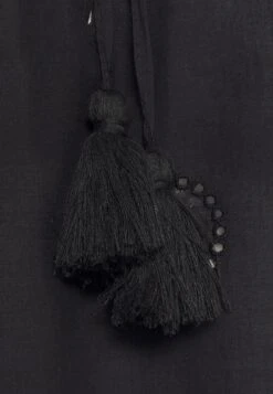 Seafolly Bora Bora Flora Embroidery Tiered Dress - Strandaccessoire - Black -Only Mode Winkel 67b1c5f05b9b4292ac01a1507c626213