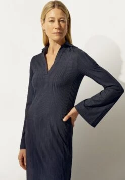 Charlie - Gebreide Jurk - Schwarz -Only Mode Winkel 67fc8ff7503b425da9a66c53b8258a4a