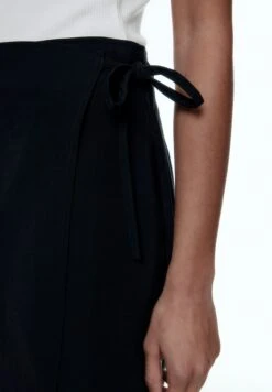 EDITED Xani - Wikkelrok - Schwarz 8 EDITED Xani - Wikkelrok - Schwarz -Only Mode Winkel 682b24af397f4e69ab8b8ac812ea64f2