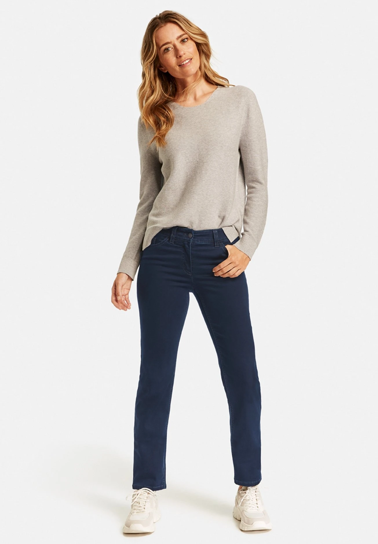 Gerry Weber Straight Leg Jeans - Dark Blue Denim 2 Gerry Weber Straight Leg Jeans - Dark Blue Denim - Afbeelding 2