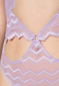 Muse By - Body - Lavander 11 Muse By - Body - Lavander -Only Mode Winkel 696b20870e734a73b554b6173ee5354a