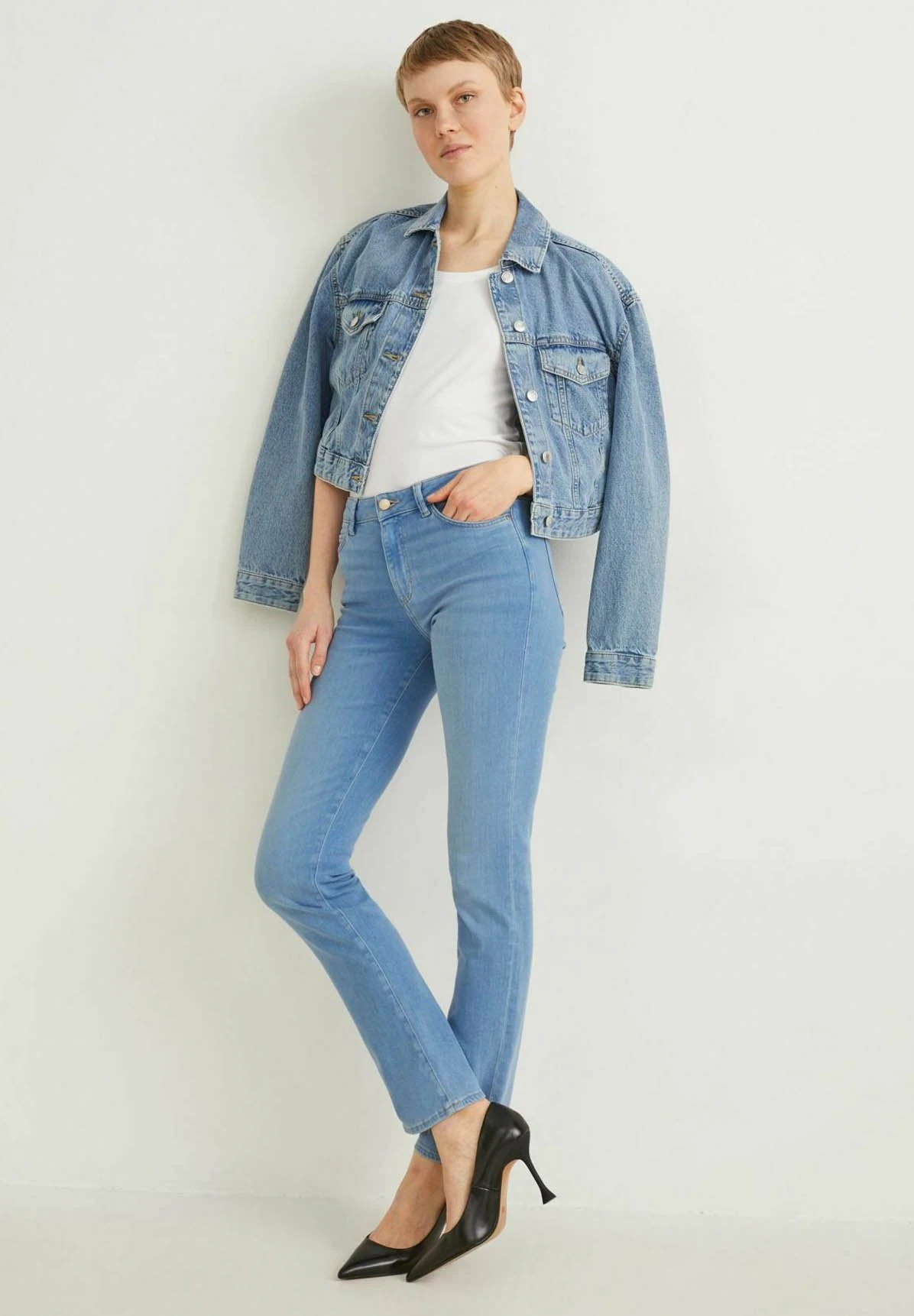 Straight Leg Jeans - Denim Light Blue 2 Straight Leg Jeans - Denim Light Blue - Afbeelding 2