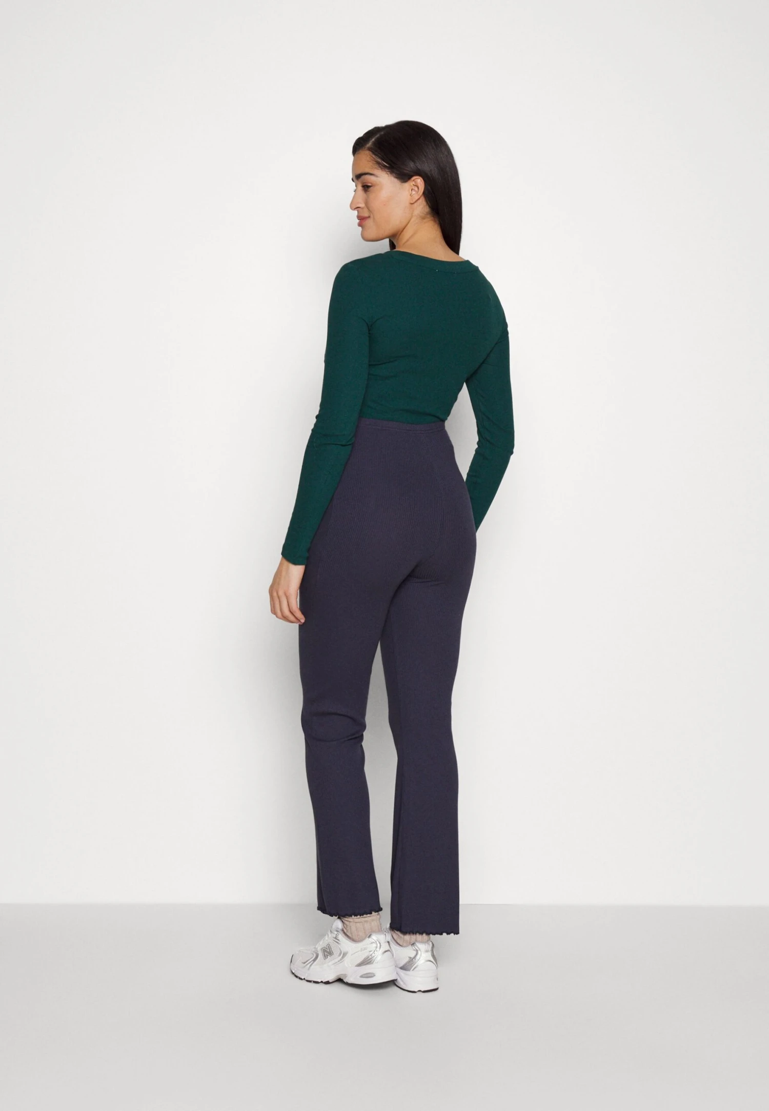 Mamalicious Mlsaga Flare - Broek - Parisian Night 3 Mamalicious Mlsaga Flare - Broek - Parisian Night - Afbeelding 3