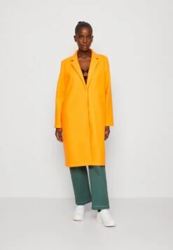 Noisy May Nmviola- Mantel - Vibrant Orange