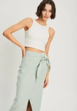 Calli Yvette- Wikkelrok - Sage Green -Only Mode Winkel 6b0a30321a114573afcba99d58ddad48