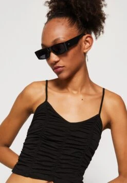 BDG Urban Outfitters Ruched Cami - Top - Black -Only Mode Winkel 6b13a06b12cd4f889bbaa015e5286fbe