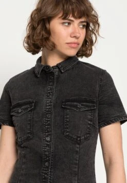 Noisy May Nmjoys Dress - Spijkerjurk - Black Denim 9 Noisy May Nmjoys Dress - Spijkerjurk - Black Denim -Only Mode Winkel 6d50296534224b6799da064d8d8a2a92