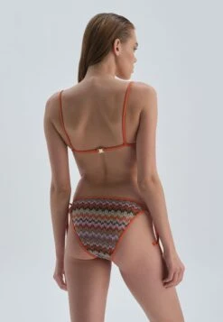 Bikinibroekje - Brown -Only Mode Winkel 6dc3ea6864d4496f947425b82093adf9