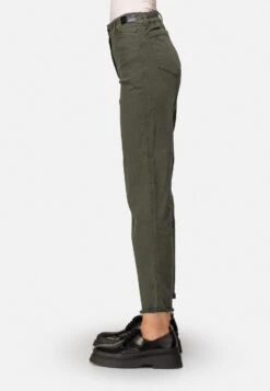 HELMIDGE Straight Leg Jeans - Grun 6 HELMIDGE Straight Leg Jeans - Grun -Only Mode Winkel 6f30c78b21e349e9821b63daf3ce81a1