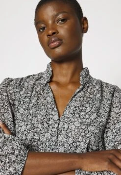 Maje Rilanaise - Jurk - Noir/Blanc -Only Mode Winkel 6f97b12d0cb2491c9897bbe962eab76d