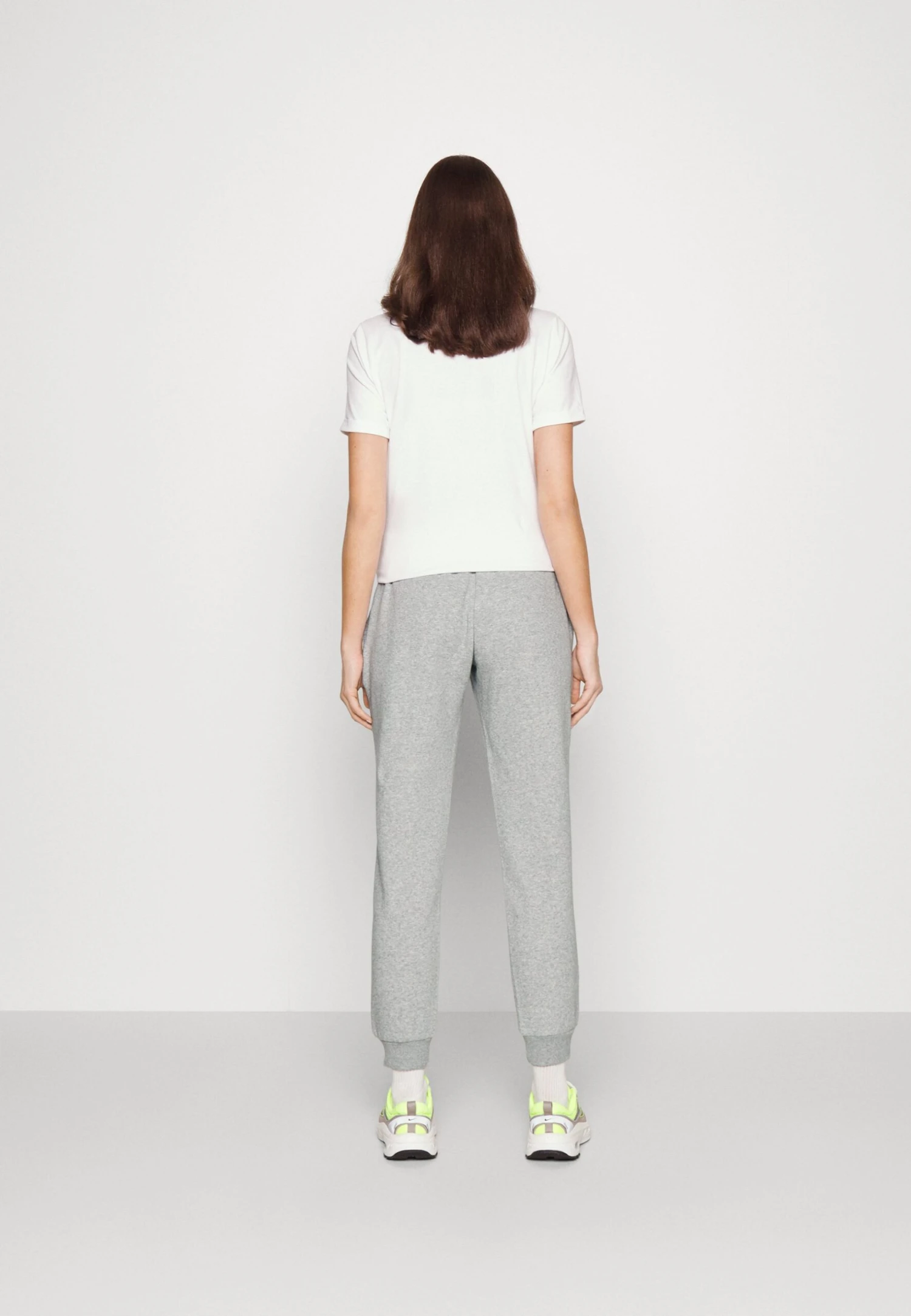 Classic Trackpant - Trainingsbroek - Grey Marle 3 Classic Trackpant - Trainingsbroek - Grey Marle - Afbeelding 3
