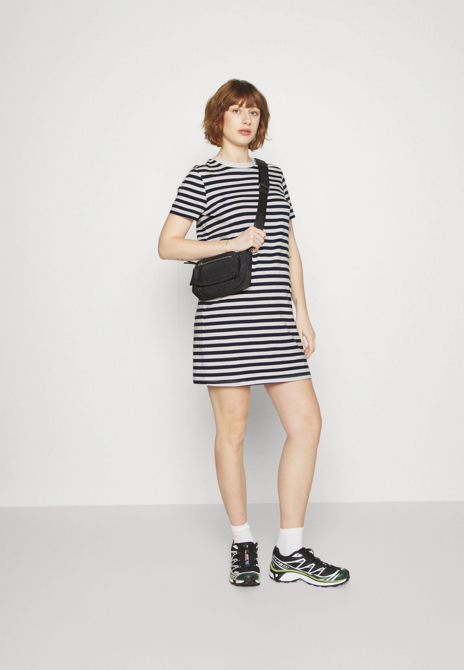 Mamalicious Mlmia Dress - Jerseyjurk - Darkblue/White 2 Mamalicious Mlmia Dress - Jerseyjurk - Darkblue/White - Afbeelding 2