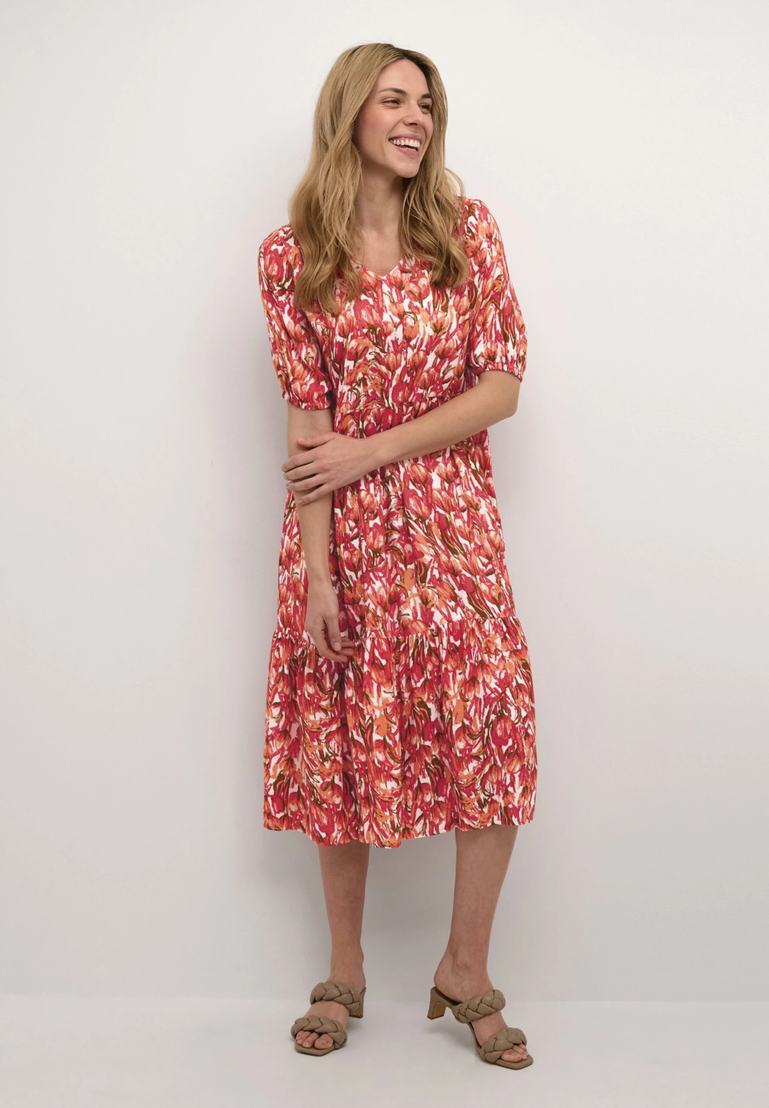 Kaffe Regular Fit - Jurk - Papaya Flower Print 2 Kaffe Regular Fit - Jurk - Papaya Flower Print - Afbeelding 2