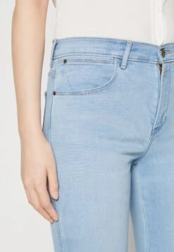 Wrangler High Skinny - Jeans Skinny Fit - Calista 11 Wrangler High Skinny - Jeans Skinny Fit - Calista -Only Mode Winkel 733fad1e4d90468a8be25d1653fb3a87