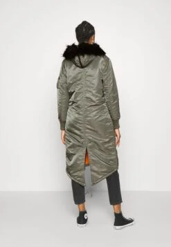 Alpha Industries Long Fishtail - Parka - Vintage Green 11 Alpha Industries Long Fishtail - Parka - Vintage Green -Only Mode Winkel 74753939b9b74efe8f70bdef6d05b57c