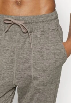 Varley Duke Jogger - Trainingsbroek - Plum Kitten Marl 9 Varley Duke Jogger - Trainingsbroek - Plum Kitten Marl -Only Mode Winkel 74ac1ea1d0d4465ebc29829d523c18fe