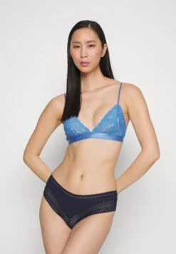 WEEKDAY Gigi Lace Bralette 2 Pack - Triangel Bh - Electric Blue/Black