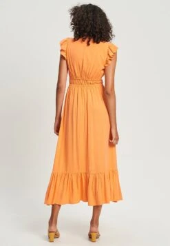 Mia Gathered- Jurk - Orange -Only Mode Winkel 76837b48678a495ca2ff3269ed695c1a