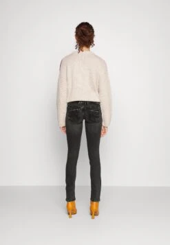 Pepe Jeans Venus - Slim Fit Jeans - Denim 7 Pepe Jeans Venus - Slim Fit Jeans - Denim -Only Mode Winkel 7715714525cd4a28bc3f9485a84a0eeb