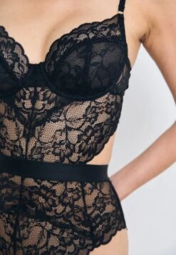 Ann Summers HOLD ME TIGHT PLANET - Body - Black -Only Mode Winkel 77581daab916499b94c076aea32860d0