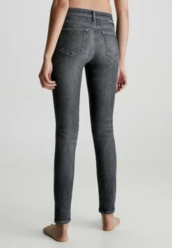 Calvin Klein Jeans Jeans Skinny Fit - Denim Black -Only Mode Winkel 7a09db9b496d4b2ab767918aa19b7676