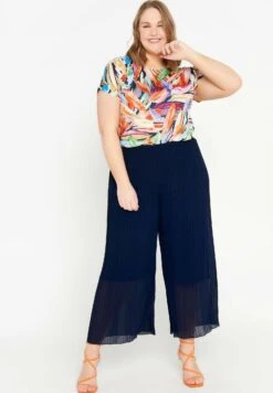 Uni En Voile Plissée - Broek - Navy 15 Uni En Voile Plissée - Broek - Navy -Only Mode Winkel 7b17f321bce240539d9430c15211d274